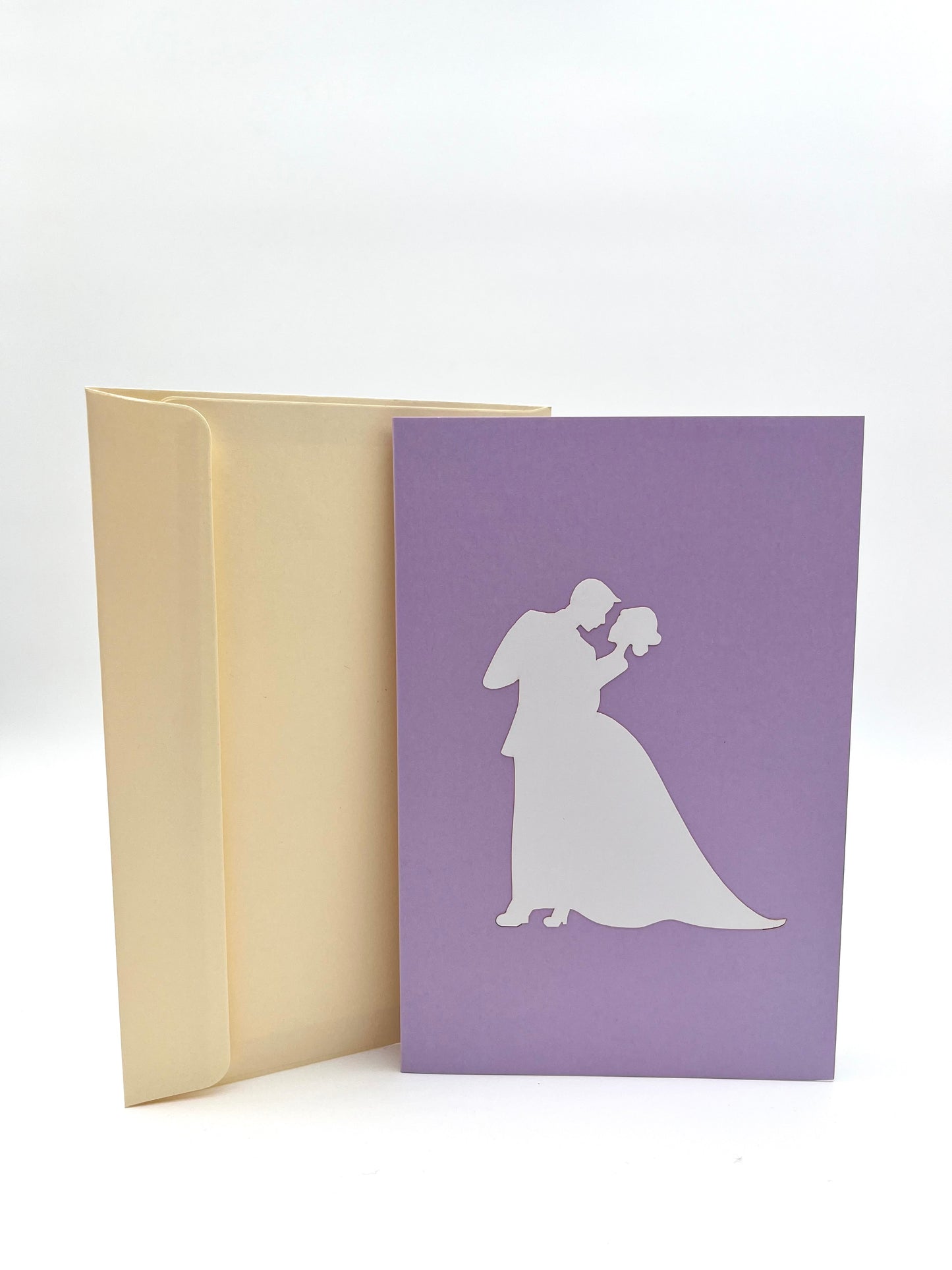 Paar im Kranz auf einer Blumenwiese 3D Pop-Up