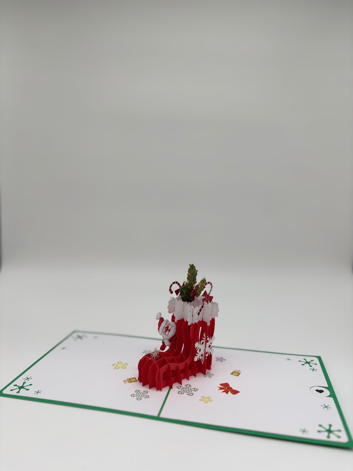 Weihnachtsmann mit Nikolaus Stiefel 3D Pop-Up Karte